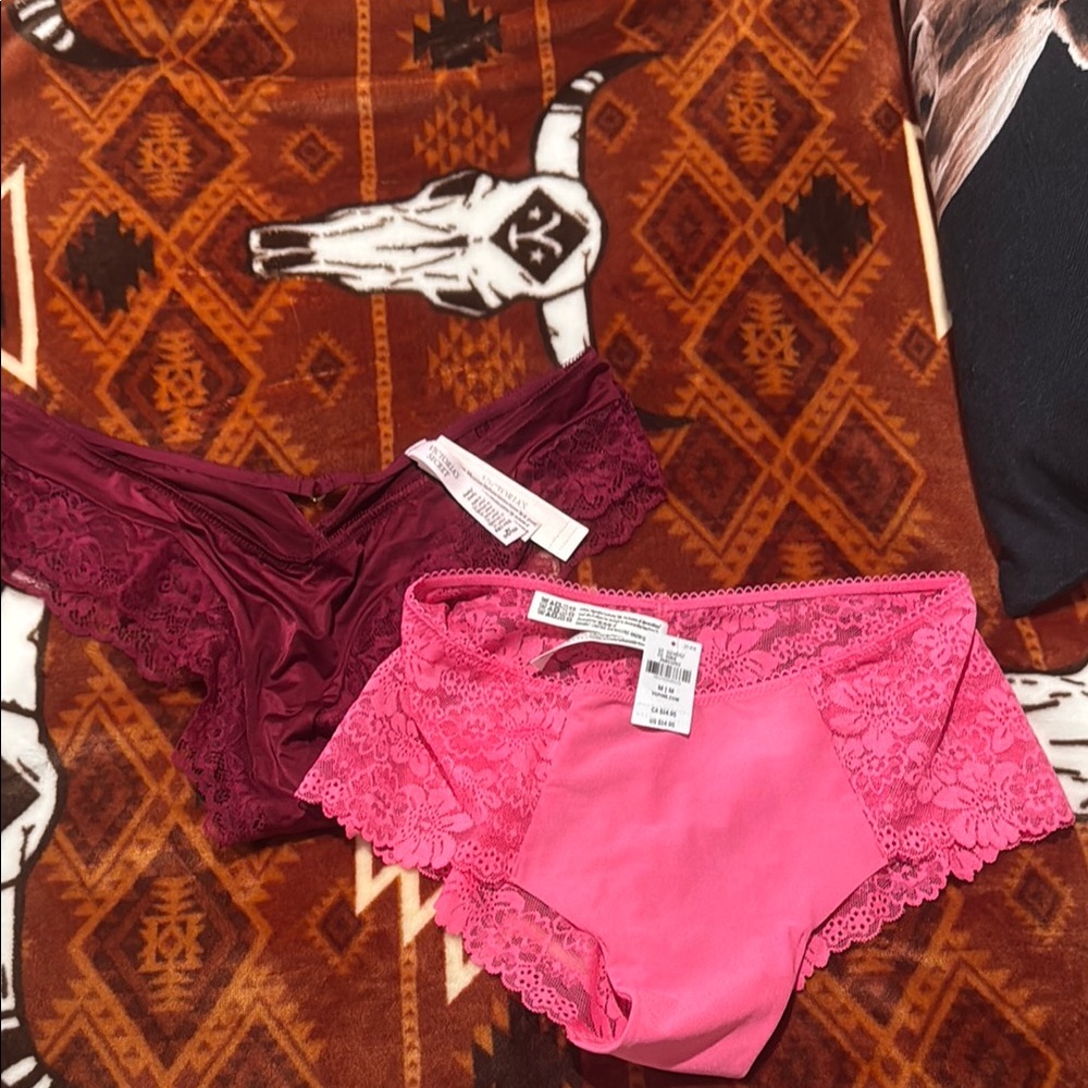 Women's Victoria’s Secret Set of panties